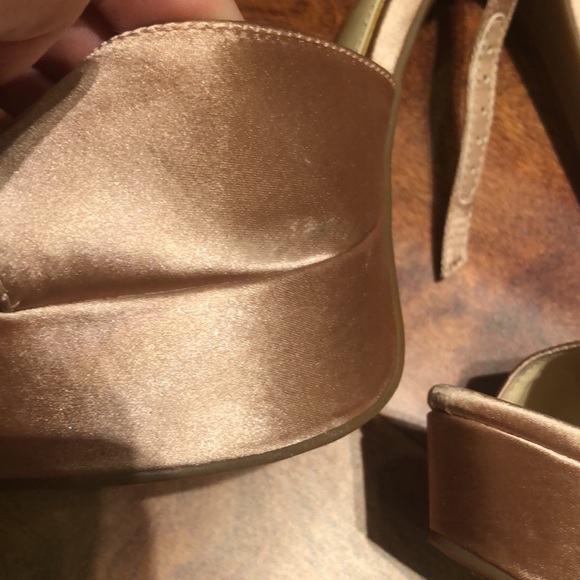 Jessica Simpson heels - Picture 8 of 8